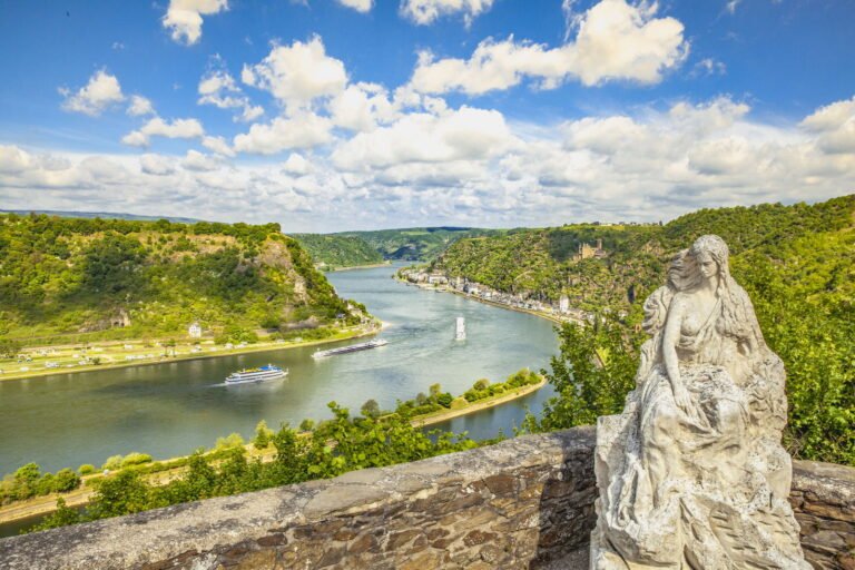 Cologne to Sittard Taxi | Cross-Border Transfer Service & Tips