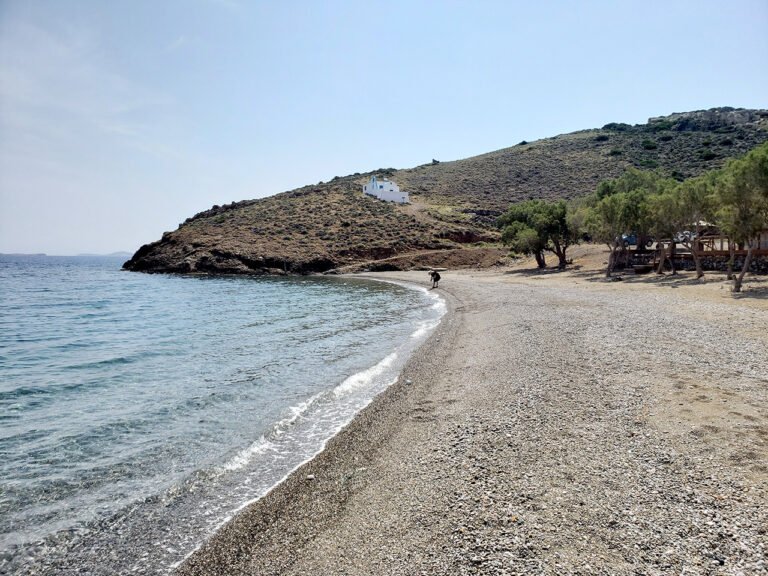 Agios Konstantinos to Athens Taxi: Comfortable Transfers & Tips