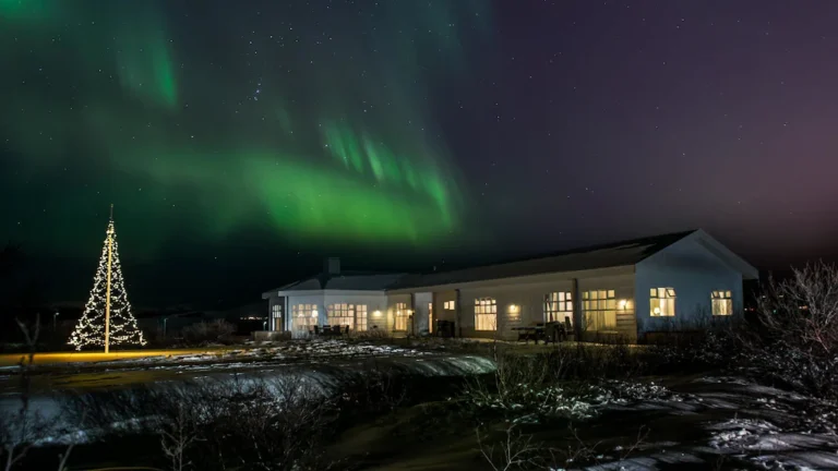 Hotel Grimsborgir to Keflavik Airport Transfer Hotel Grimsborgir to Keflavik Airport Transfer