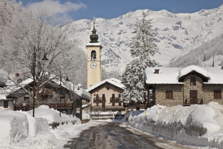 Airport to Gressoney-Saint-Jean Taxi | seamless Airport to Gressoney-Saint-Jean Taxi | seamless