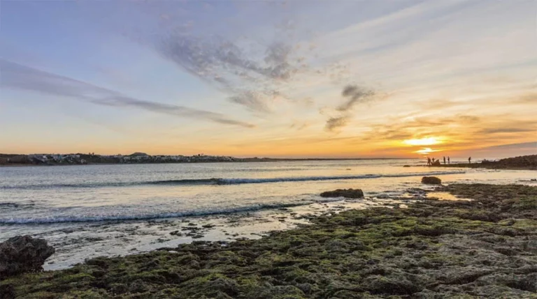 Dar Bouazza to Tangier Airport Transfer: Prices, Tips