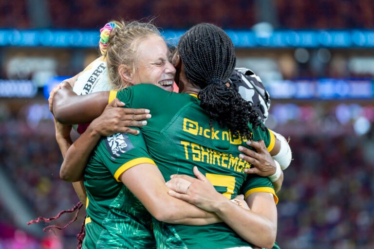 South Africa’s Sevens Squads Bounce Back on Day Two to Keep Hong Kong Hopes Alive - South Africa Sports News and Blog Site