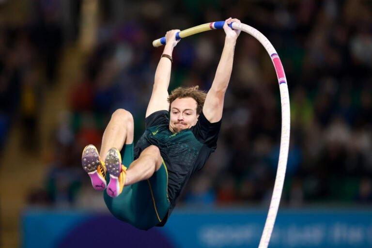 Silver Vault and Bronze Surge Round Out Team SA’s Track Campaign in Glasgow – South Africa Sports News and Blog Site Silver Vault and Bronze Surge Round Out Team SA’s Track Campaign in Glasgow - South Africa Sports News and Blog Site